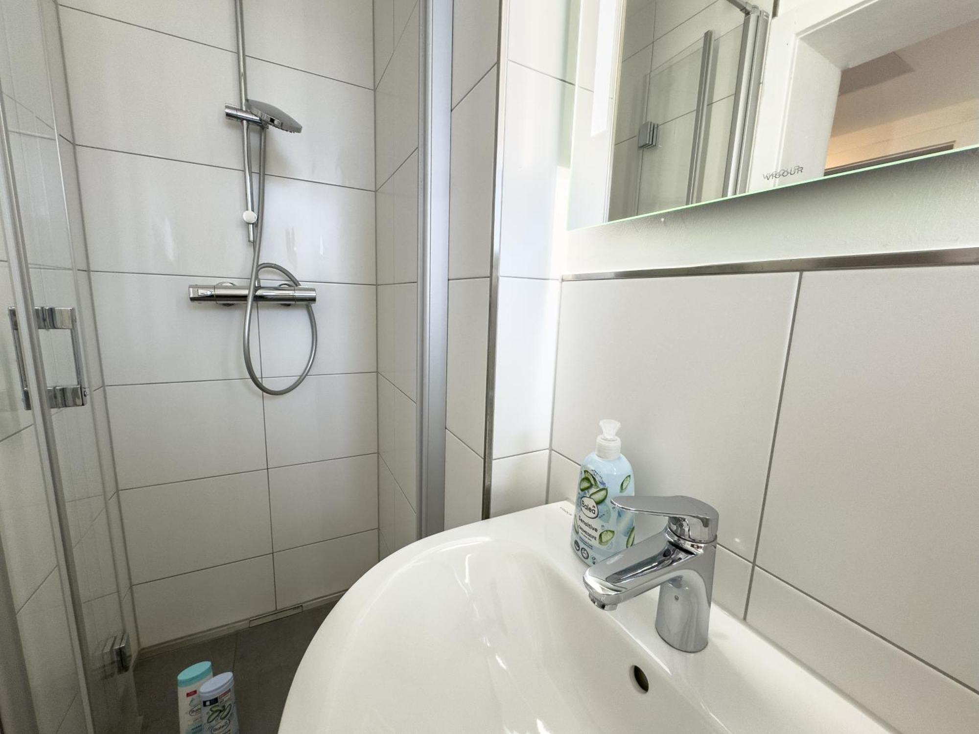 Messe-apartment Fuer 5 Gaeste Mit Balkon Und Lift *